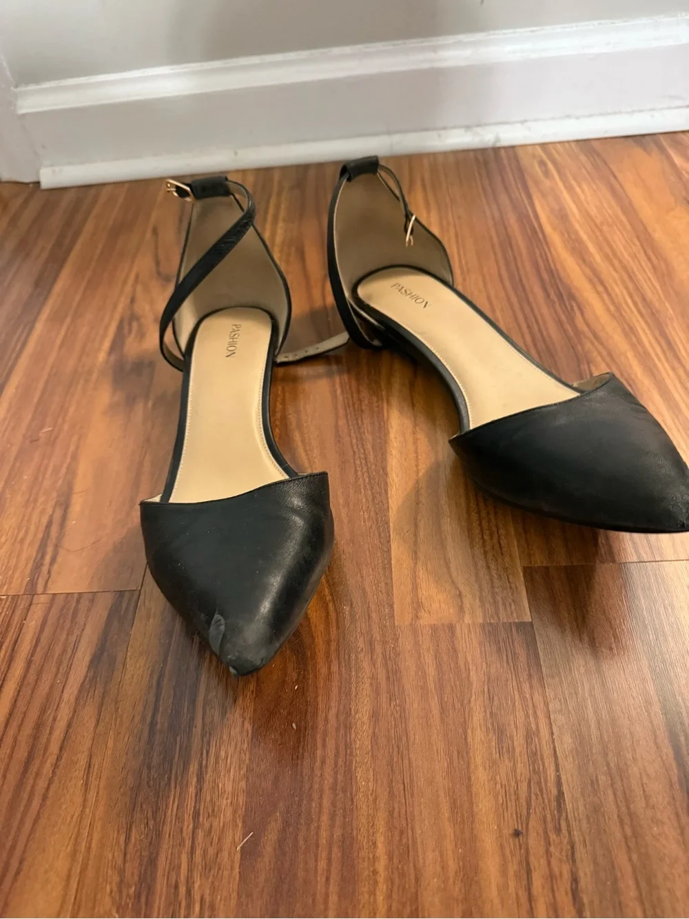 Pashion Black Pointed Ankle-Strap Flats